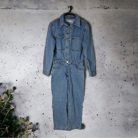 Zara Pants - Zara LONG SLEEVE DENIM JUMPSUIT Medium